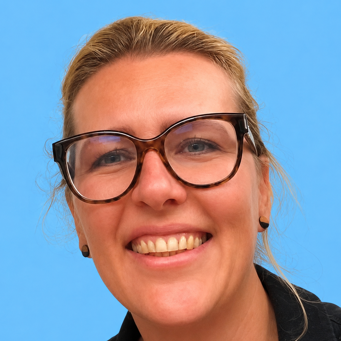 Dr. TINA PALAIĆ