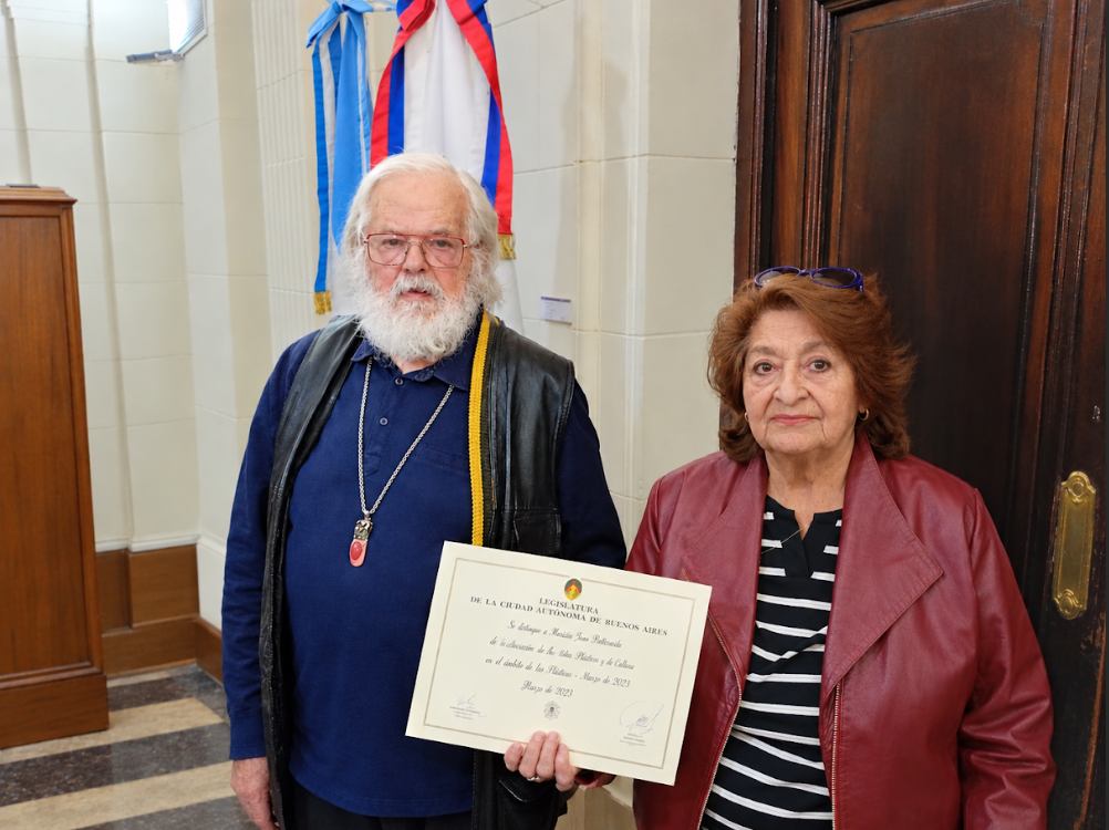 MARJAN IN SOPROGA BEATRIZ S PRIZNANJEM