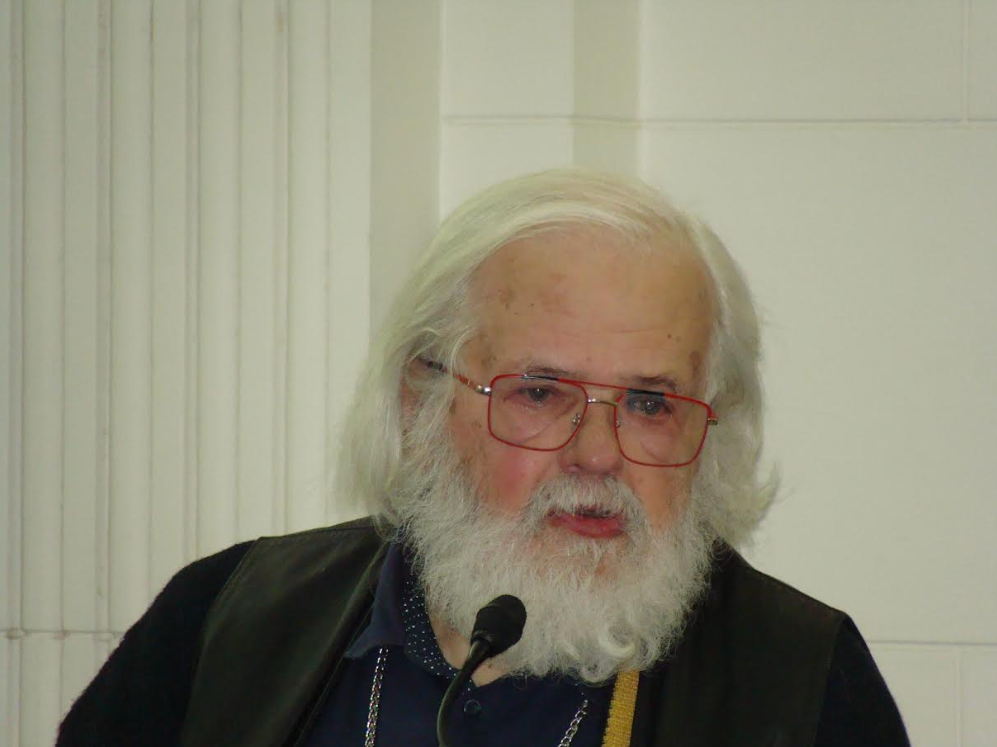 MARJAN PRED MIKROFONOM